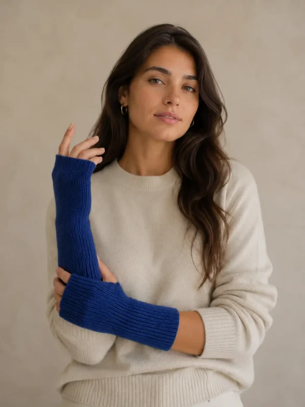 Blue Mittens